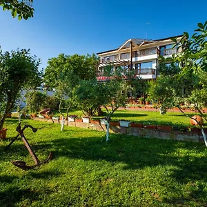 cherry-villa.sozopol-hotels.com/